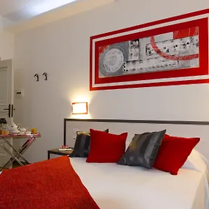 https://gemme-di-roma-accomodation.it-romehotels.com