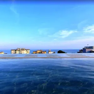 https://sunrise-palace.hotelslidodijesolo.com