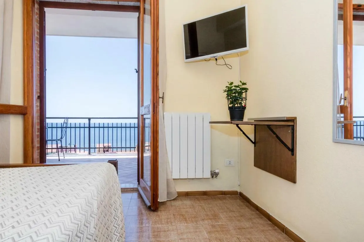 Mare Lughente Bed & Breakfast S'archittu Cuglieri Italy