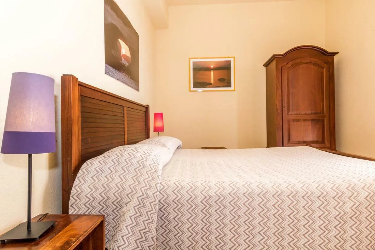 Mare Lughente Bed & Breakfast S'archittu Cuglieri 3*,